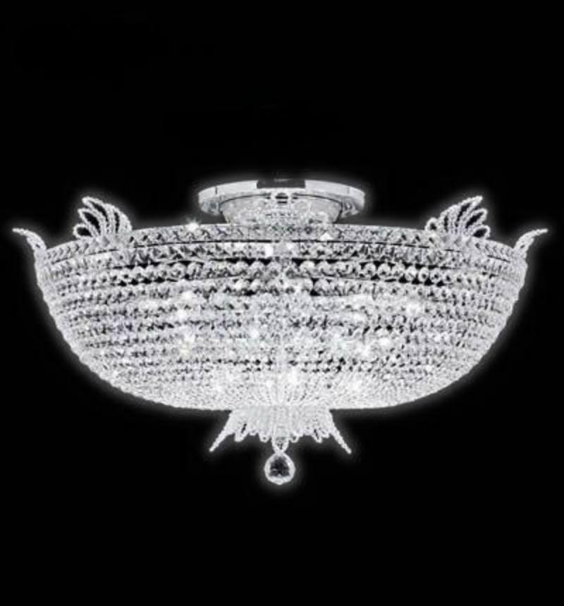 クリスタルシャンデリア