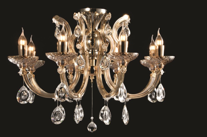 クリスタルシャンデリア